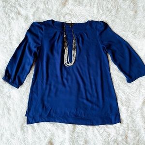 Express shirt + handmade necklace